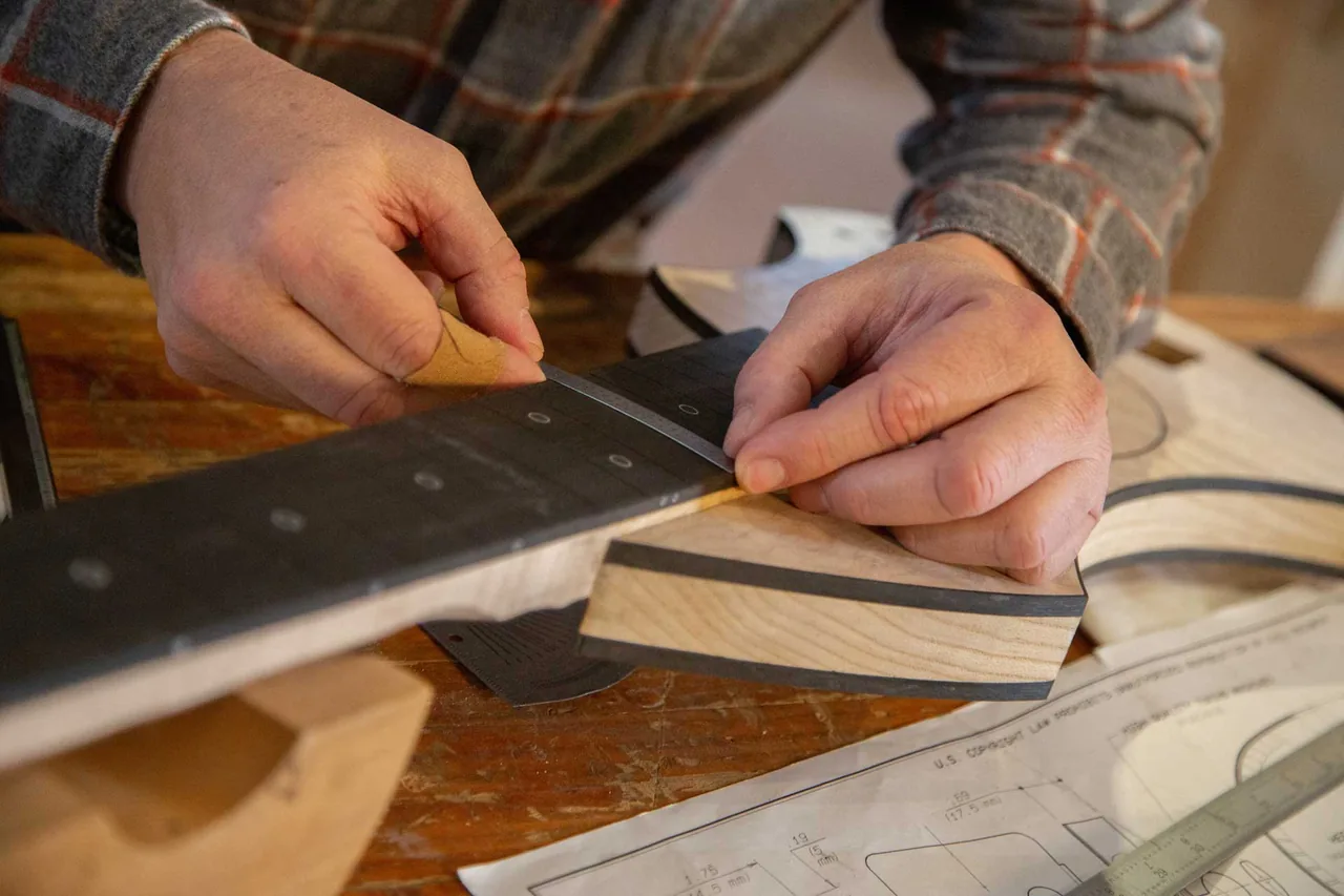 Roberto Venn School Of Luthiery campus