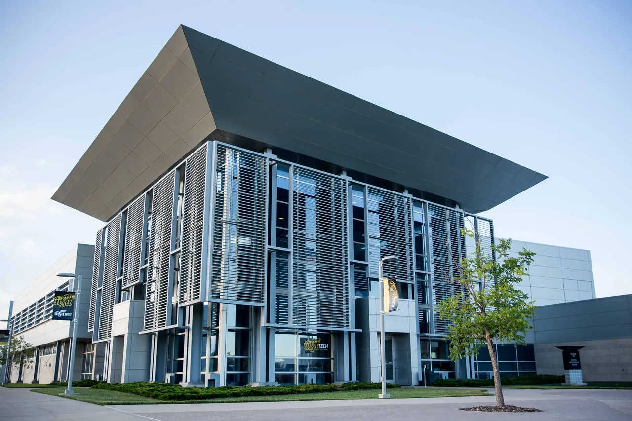 Wichita State University Campus Of Applied Sciences And Technology campus